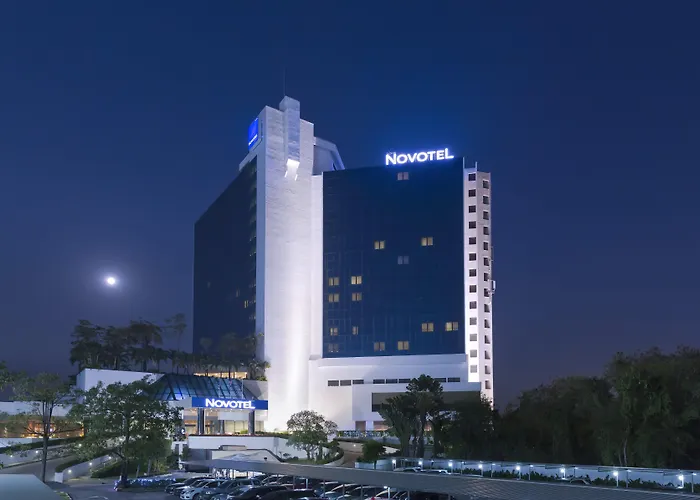 Novotel Bangna Hotel 4*
