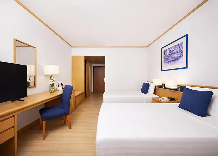 Novotel Bangna Hotel 4*