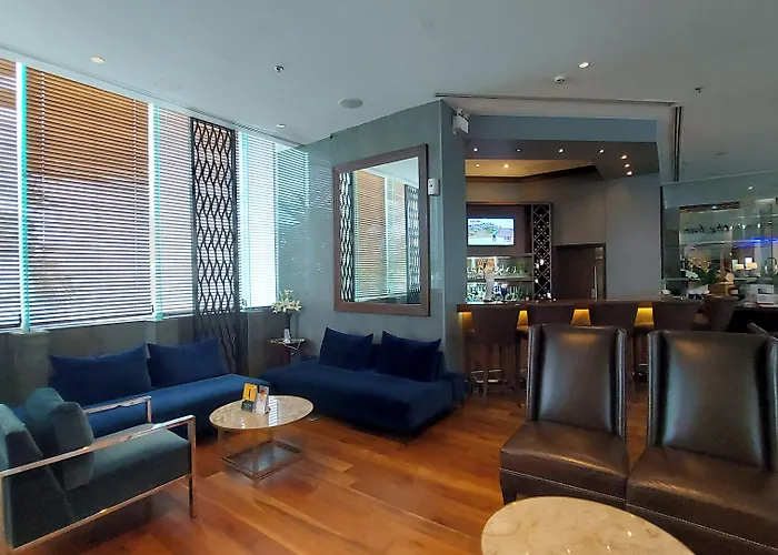 Novotel Bangna 4*